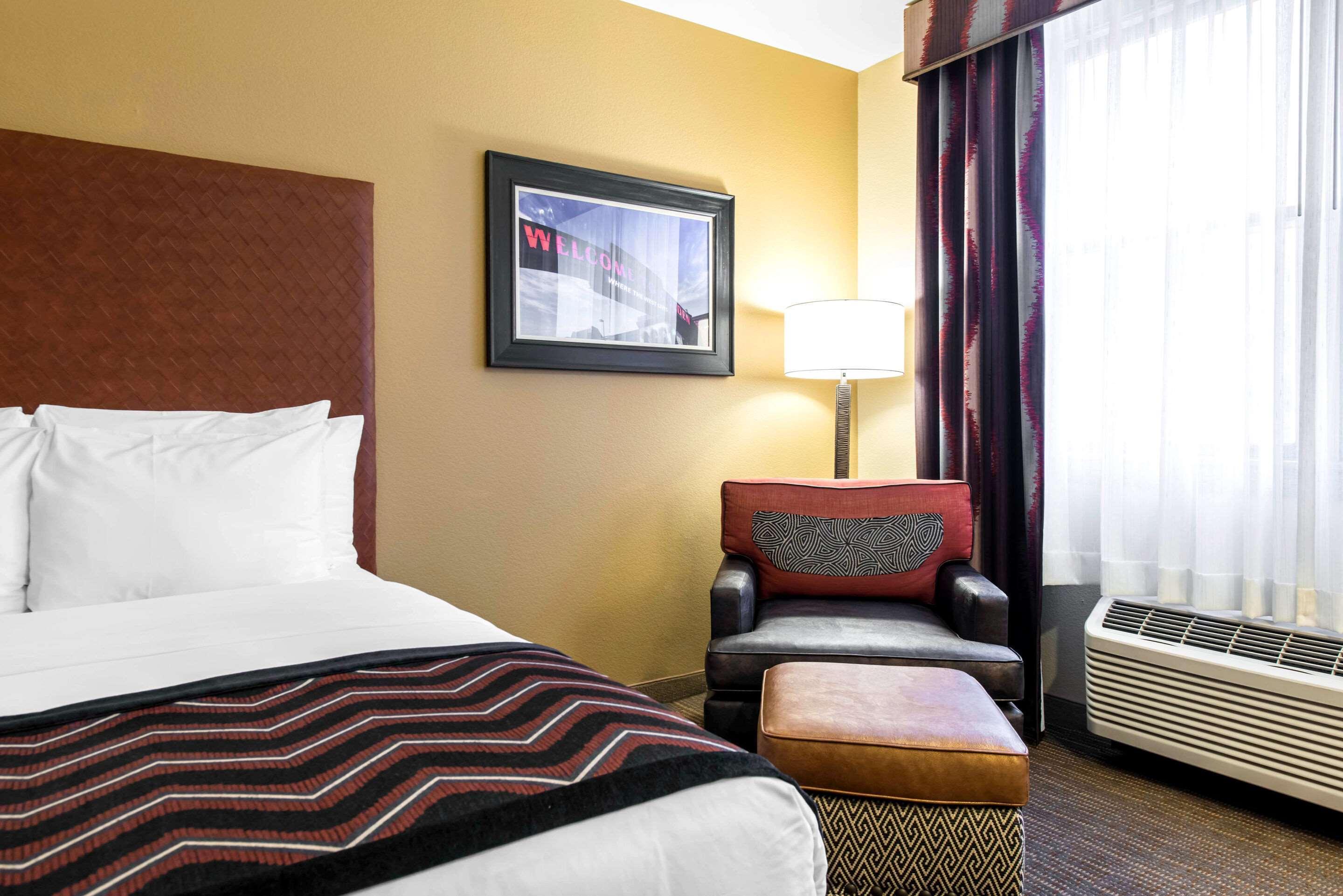 The Golden Hotel, Ascend Hotel Collection Luaran gambar